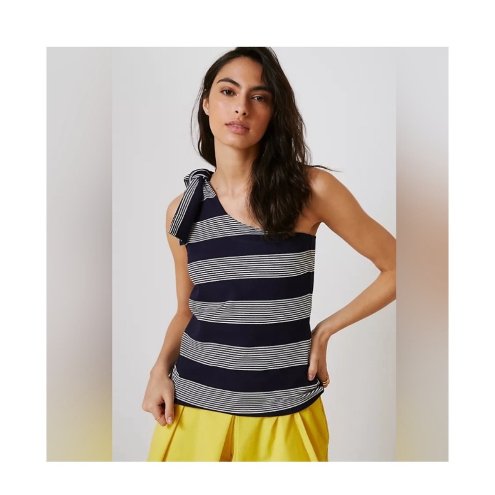 Anthropologie Bishop + Young Navy/White Striped One-Shoulderโ Tank Size M
